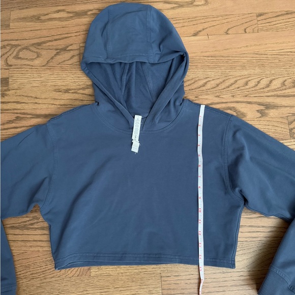 LULULEMON All Yours Cropped Hoodie - Picture 7 of 10